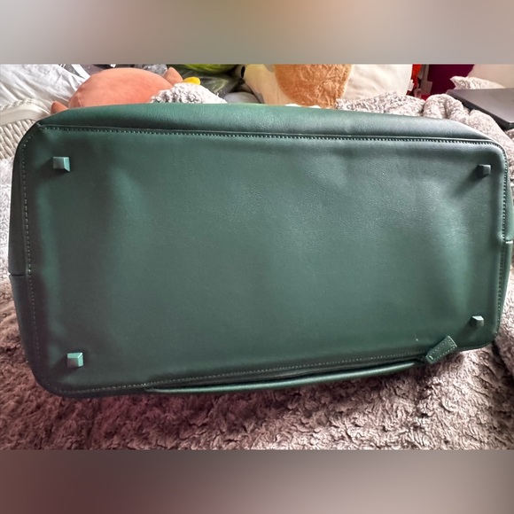 BEIS Wicked Weekender - Picture 7 of 7